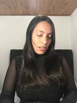 Vianca Costt online show from July 24, 2026, 3:57 am