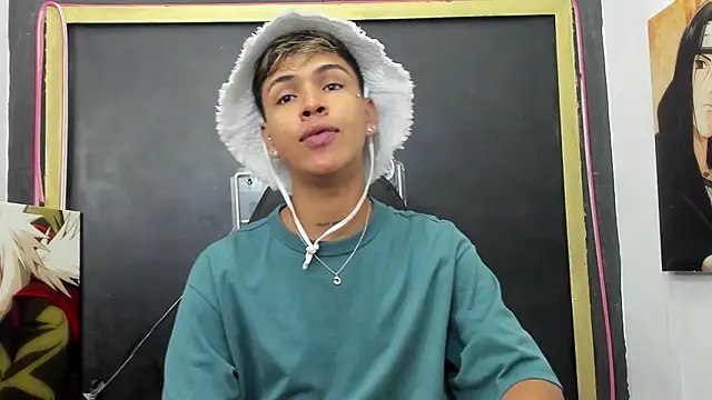 Snapshot of Timmy_Kiing_ chatting on December 15, 2025, 9:09 pm Timmy Kiing online show from December 15, 2025, 9:09 pm
