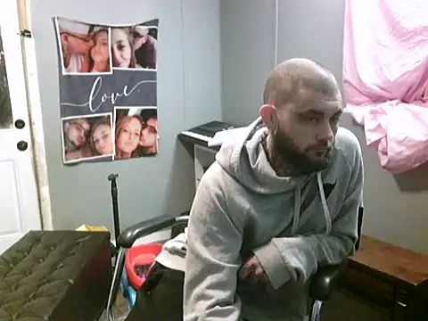 trickydickydaddy online show from December 1, 2025, 12:44 am