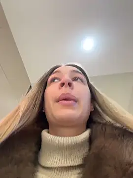 SashaCatt online show from February 11, 2026, 7:41 am