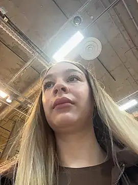 SashaCatt online show from April 2, 2026, 8:21 am