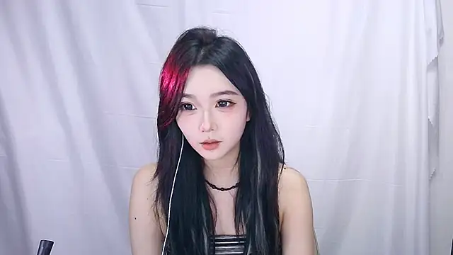 Snapshot of 2w1sh chatting on November 8, 2025, 12:09 pm 2w1sh online show from November 8, 2025, 12:09 pm