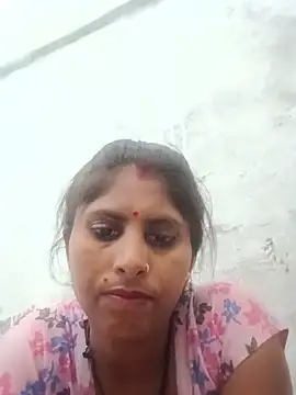 Snapshot of Maya_mohni chatting on May 27, 2026, 8:00 am Maya mohni online show from May 27, 2026, 8:00 am