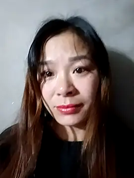 Lyla john online show from December 17, 2025, 1:16 pm