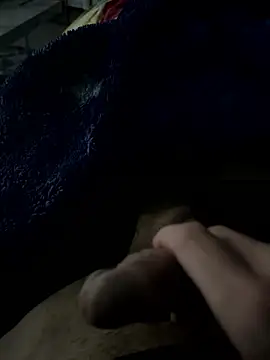 groschibre40100 online show from January 5, 2026, 10:46 pm