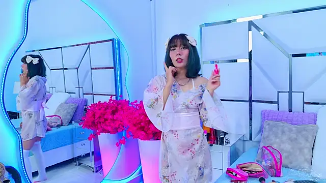 BunnySexyy18 online show from January 5, 2026, 8:01 pm