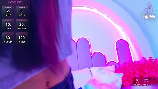 BunnySexyy18 online show from April 14, 2026, 3:33 am