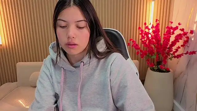 Snapshot of venus_velvet_tp chatting on February 4, 2026, 1:06 pm venus velvet tp online show from February 4, 2026, 1:06 pm