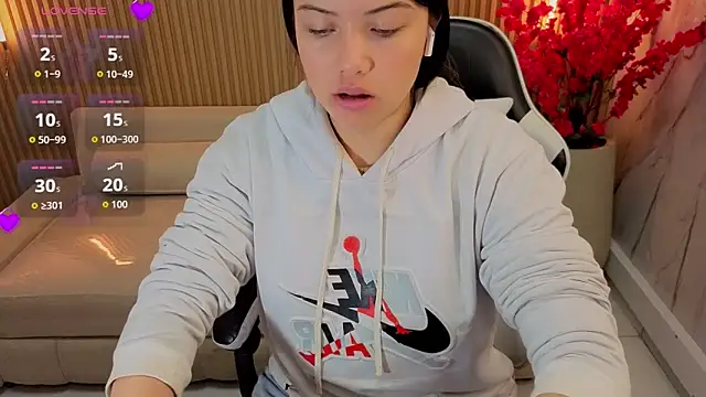 venus velvet tp online show from March 21, 2026, 1:04 pm