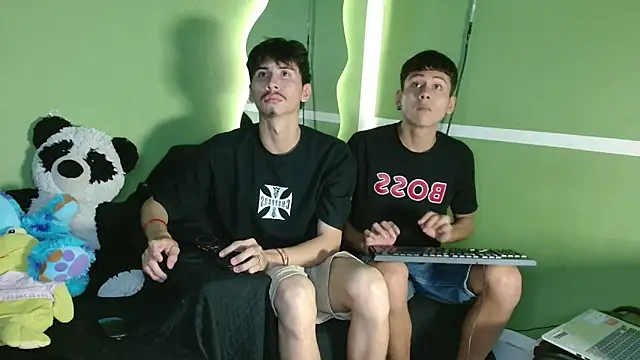 Snapshot of Kurt_williams1 chatting on November 25, 2025, 11:59 pm Kurt williams1 online show from November 25, 2025, 11:59 pm