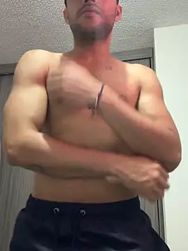 Naim   online show from November 12, 2025, 3:21 am