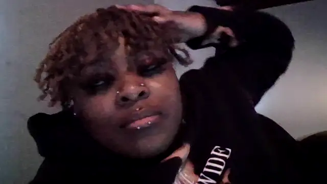 Snapshot of Dusaa_ chatting on January 19, 2026, 4:00 pm Dusaa online show from January 19, 2026, 4:00 pm