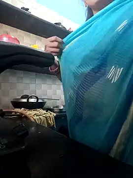 Nisha Hindi online show from November 10, 2025, 5:56 am