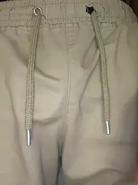 etalonnoir2 online show from November 10, 2025, 6:46 pm