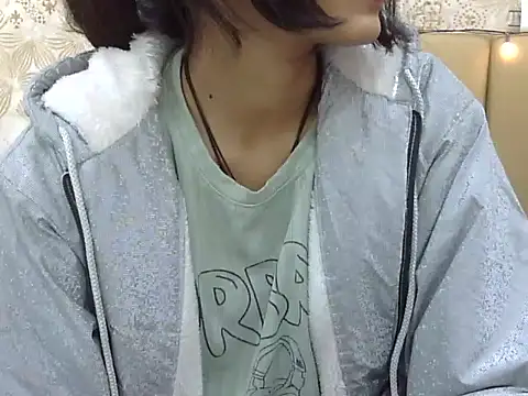 SEXY PRIYA83 online show from January 17, 2026, 5:05 pm