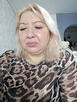 Snapshot of URALS-BOOBS chatting on December 14, 2025, 7:41 pm URALS-BOOBS online show from December 14, 2025, 7:41 pm