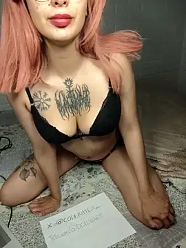 codekitten online show from December 18, 2025, 4:39 am