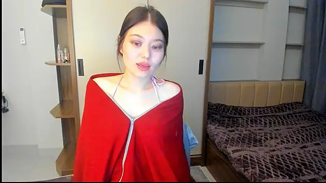 HopeLovely online show from February 16, 2026, 3:49 am