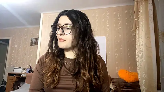 DonnieBooton online show from November 21, 2025, 1:21 pm