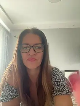 Snapshot of Milana8263 chatting on May 10, 2026, 7:12 am Milana8263 online show from May 10, 2026, 7:12 am