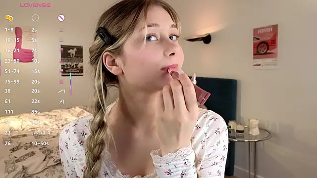 lolly dollyyy online show from January 9, 2026, 11:55 pm