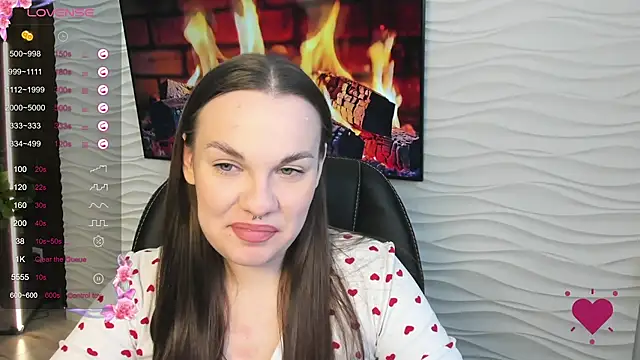 Mila Milano online show from November 10, 2025, 9:58 am