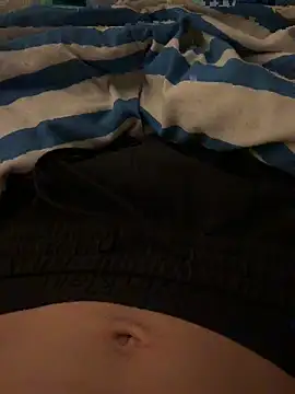 monsieur18cm online show from November 12, 2025, 12:04 am