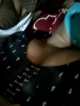 Snapshot of desiXcouple97 chatting on December 5, 2025, 4:16 pm desiXcouple97 online show from December 5, 2025, 4:16 pm