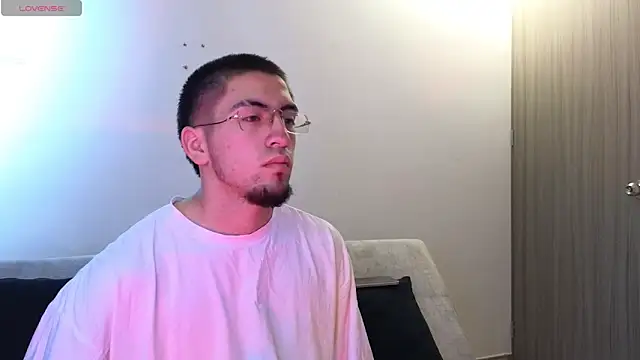 AresMassimoX online show from March 26, 2026, 1:31 pm