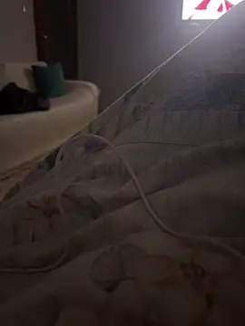 simeonehivd online show from March 15, 2026, 11:45 pm