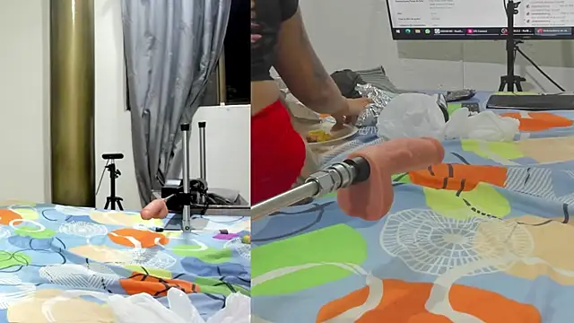 Snapshot of michelle_hot1 chatting on December 22, 2025, 3:06 am michelle hot1 online show from December 22, 2025, 3:06 am