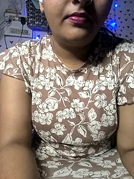 Snapshot of drakezone chatting on November 11, 2025, 9:15 am drakezone online show from November 11, 2025, 9:15 am