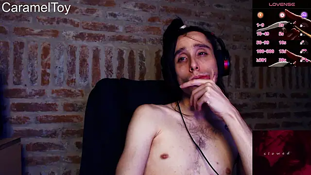 Snapshot of CaramelToy chatting on February 11, 2026, 6:46 am CaramelToy online show from February 11, 2026, 6:46 am