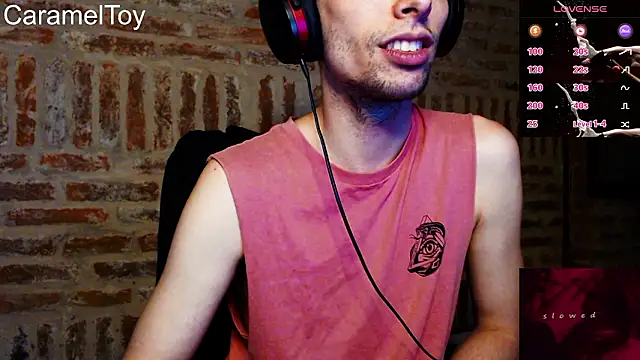 Snapshot of CaramelToy chatting on February 21, 2026, 5:42 am CaramelToy online show from February 21, 2026, 5:42 am