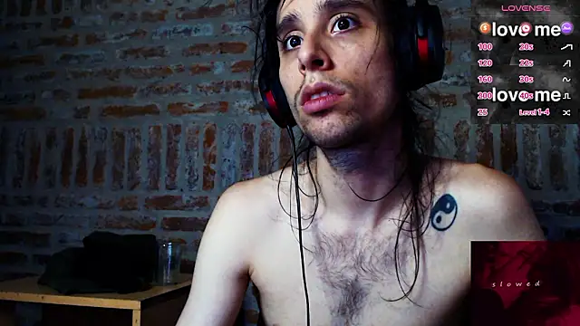 CaramelToy online show from January 14, 2026, 6:33 pm