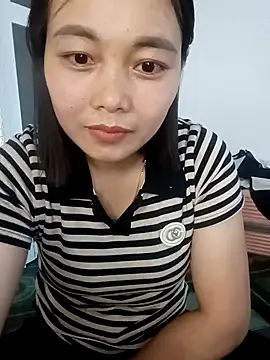 thuy-kieu online show from November 10, 2025, 9:03 am