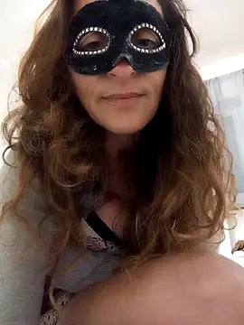 Giorgia13 online show from December 5, 2025, 8:28 pm