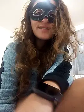 Giorgia13 online show from December 2, 2025, 7:59 pm