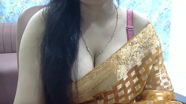 Snapshot of Zoya-sexy chatting on June 18, 2026, 6:13 pm Zoya-sexy online show from June 18, 2026, 6:13 pm