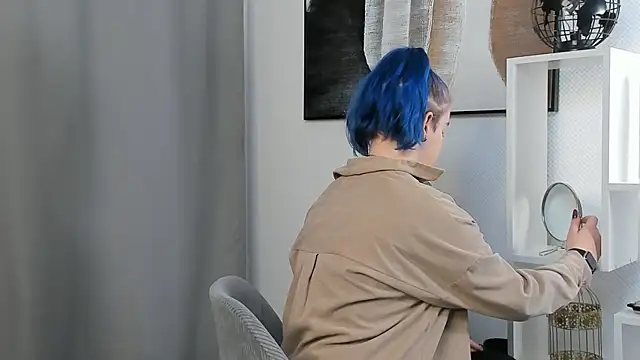 Snapshot of CaroleeSchlegel chatting on November 11, 2025, 2:34 pm CaroleeSchlegel online show from November 11, 2025, 2:34 pm