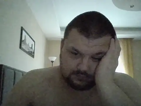 Snapshot of cyrex_monster chatting on June 4, 2026, 6:01 pm cyrex monster online show from June 4, 2026, 6:01 pm