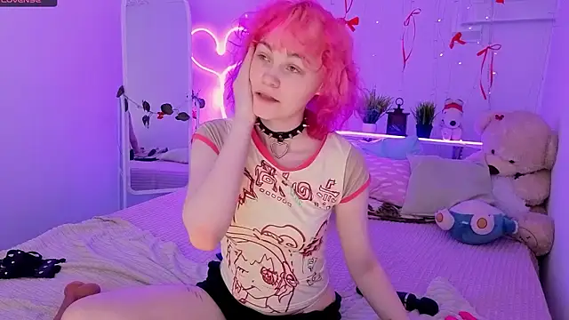 Awawrin online show from February 3, 2026, 8:58 pm