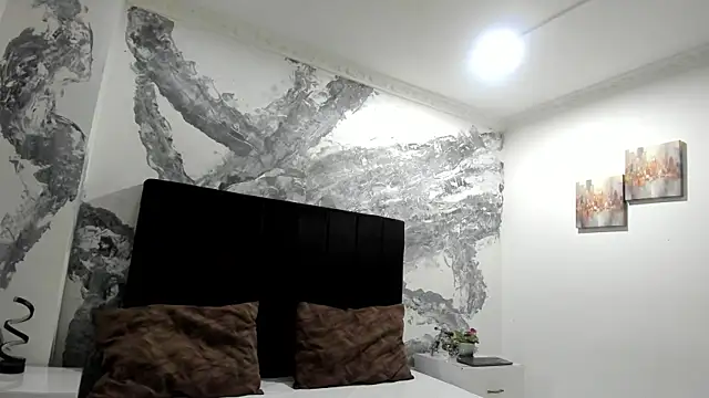 lilithDraven  online show from February 13, 2026, 4:01 am