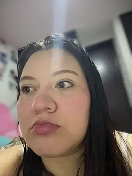 Snapshot of Just_danna chatting on January 13, 2026, 11:03 am Just danna online show from January 13, 2026, 11:03 am