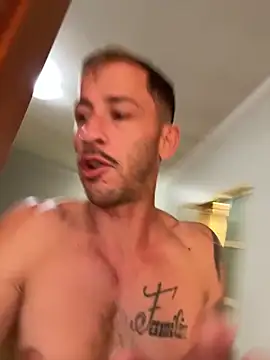 Snapshot of Lucasjandre chatting on April 5, 2026, 12:12 pm Lucasjandre online show from April 5, 2026, 12:12 pm