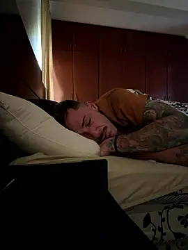 Lucasjandre online show from January 8, 2026, 9:48 am