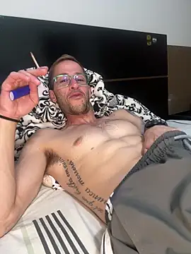 Snapshot of Lucasjandre chatting on March 22, 2026, 11:39 pm Lucasjandre online show from March 22, 2026, 11:39 pm