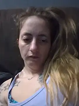 Snapshot of sexxxilexxxi44 chatting on November 27, 2025, 12:22 am sexxxilexxxi44 online show from November 27, 2025, 12:22 am