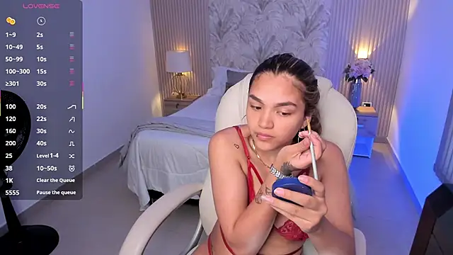 Snapshot of Kim_stonee chatting on January 17, 2026, 7:28 pm Kim stonee online show from January 17, 2026, 7:28 pm