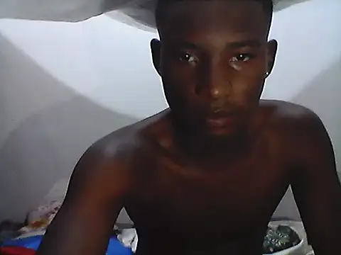 Snapshot of CANELITAHOT01 chatting on November 11, 2025, 2:17 am CANELITAHOT01 online show from November 11, 2025, 2:17 am